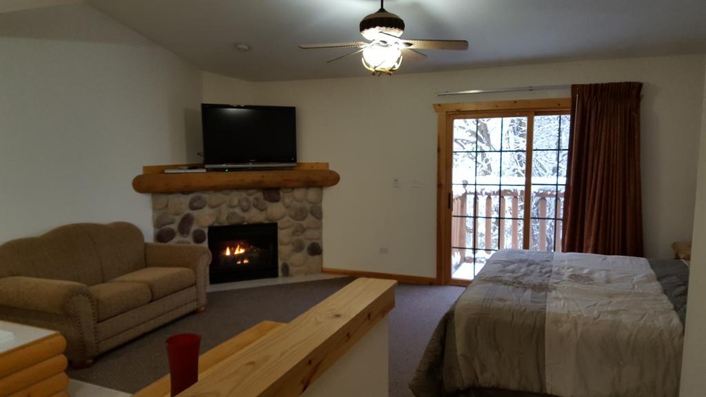 2Br Rustic Villa Utica Buitenkant foto